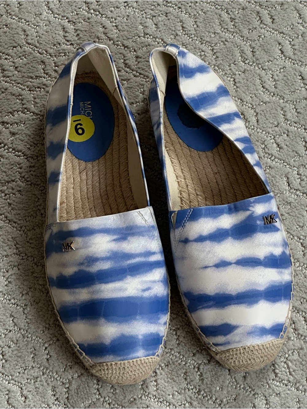 MICHAEL Michael Kors Blue and White Tie-Dye Espadrille Flats Size 9. New.
